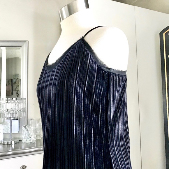 Tank Top Cami Black Velvet Small - Picture 3 of 5